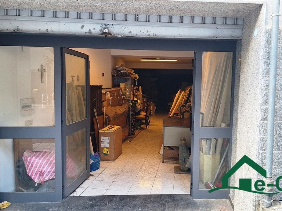 Shop/Commercial space for Sale Messina Messina, Sale Shop/Commercial space Messina