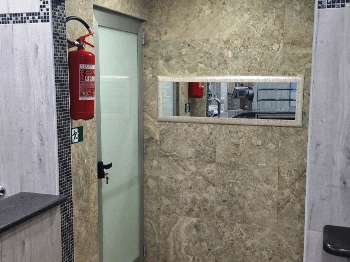 Shop/Commercial space for Sale Messina Messina, Sale Shop/Commercial space Messina