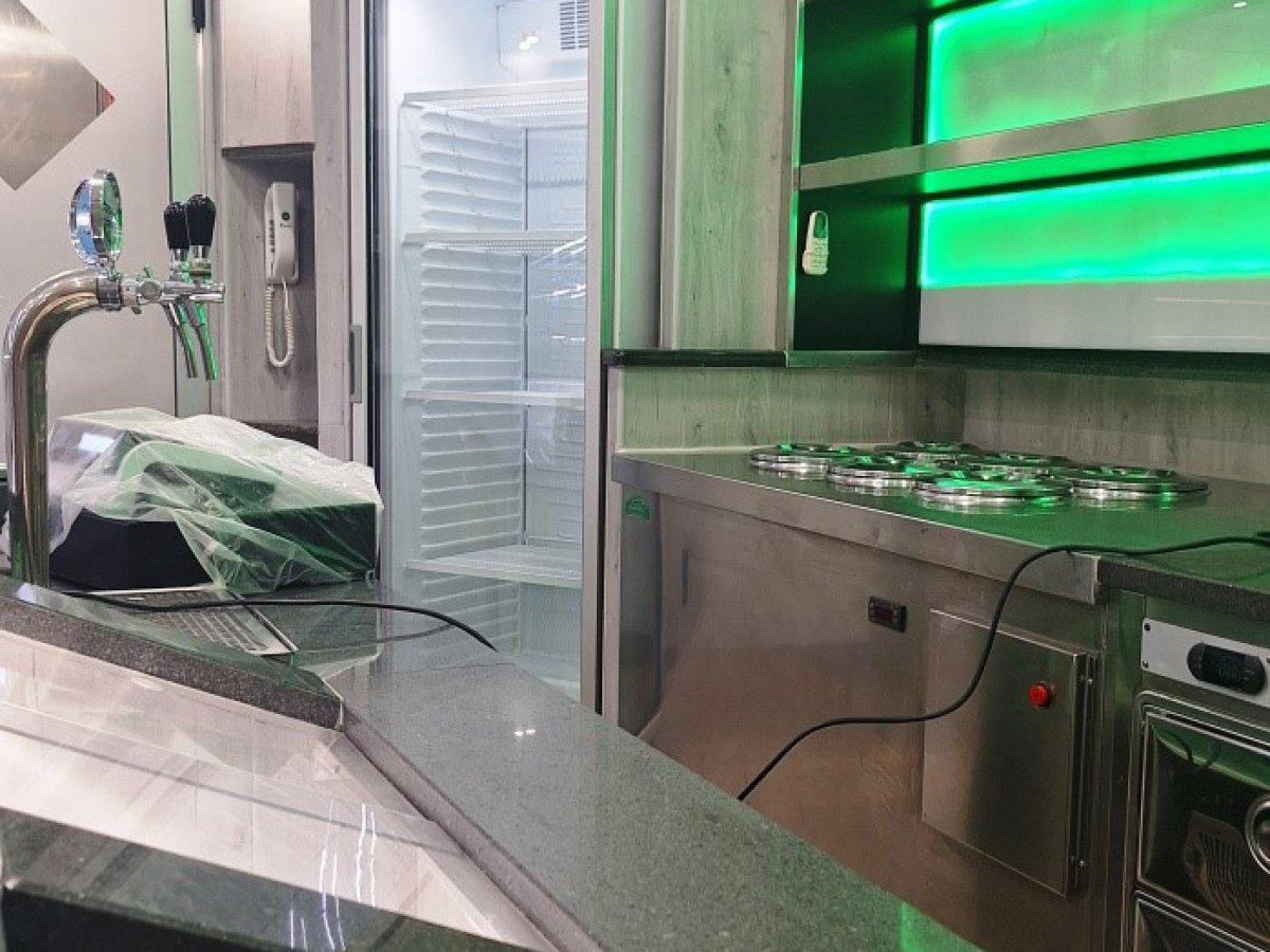 Shop/Commercial space for Sale Messina Messina, Sale Shop/Commercial space Messina