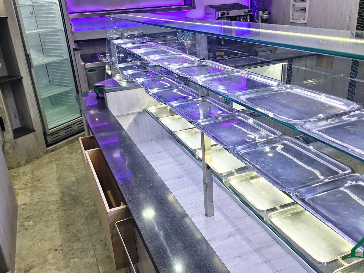 Shop/Commercial space for Sale Messina Messina, Sale Shop/Commercial space Messina