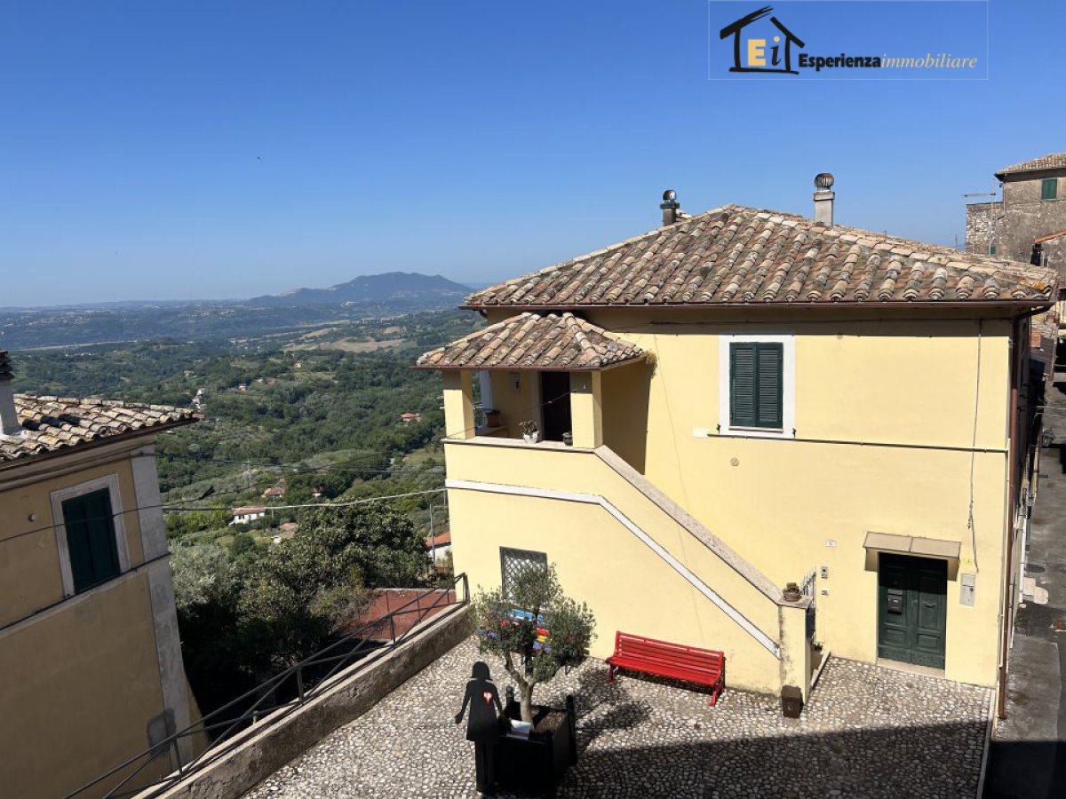 Apartament/Flats for Sale Poggio Catino Rieti, Sale Apartament/Flats Poggio Catino