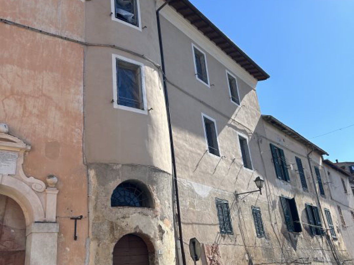 Apartament/Flats for Sale Poggio Catino Rieti, Sale Apartament/Flats Poggio Catino