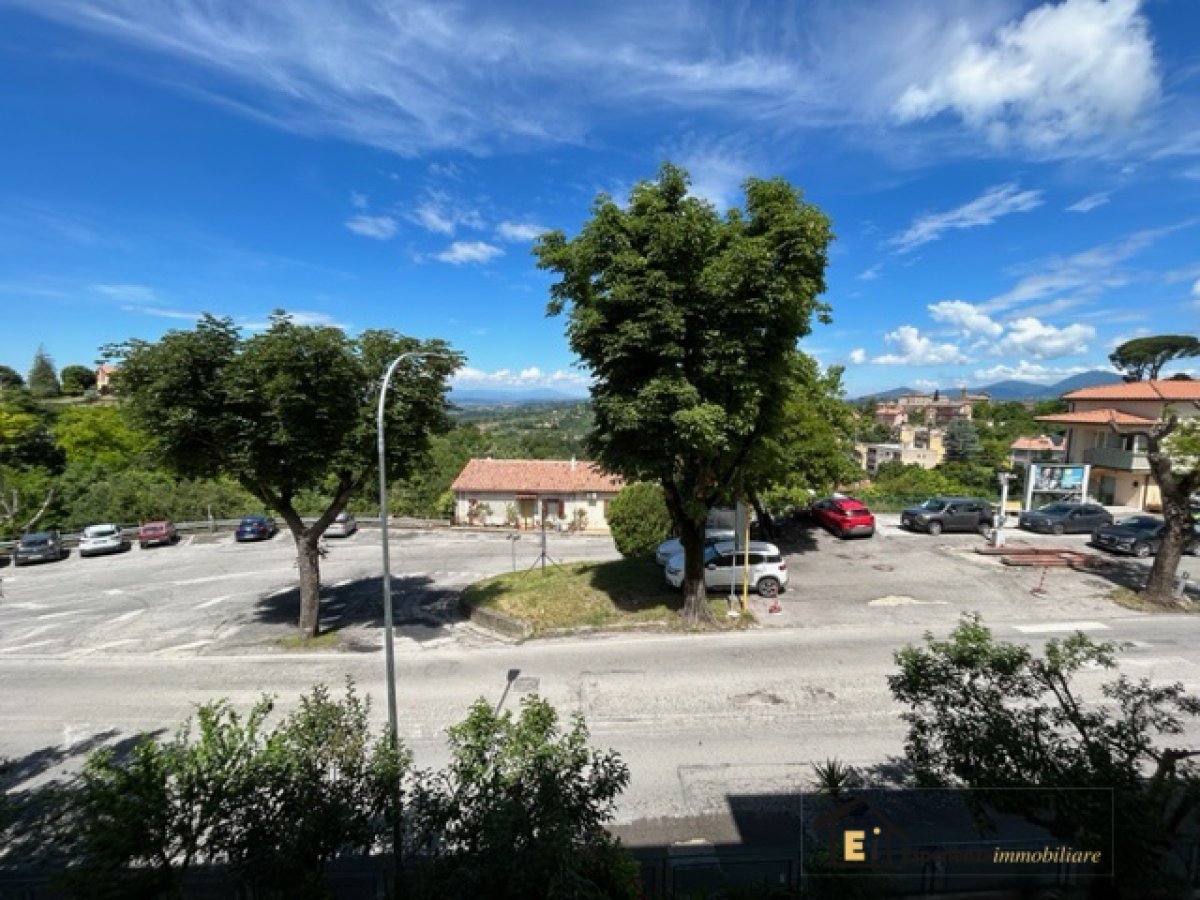 Apartament/Flats for Sale Montopoli di Sabina Rieti, Sale Apartament/Flats Montopoli di Sabina
