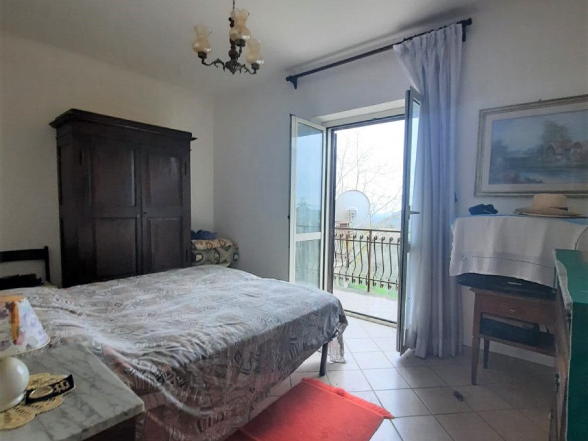 Villa for Sale Casperia Rieti, Sale Villa Casperia