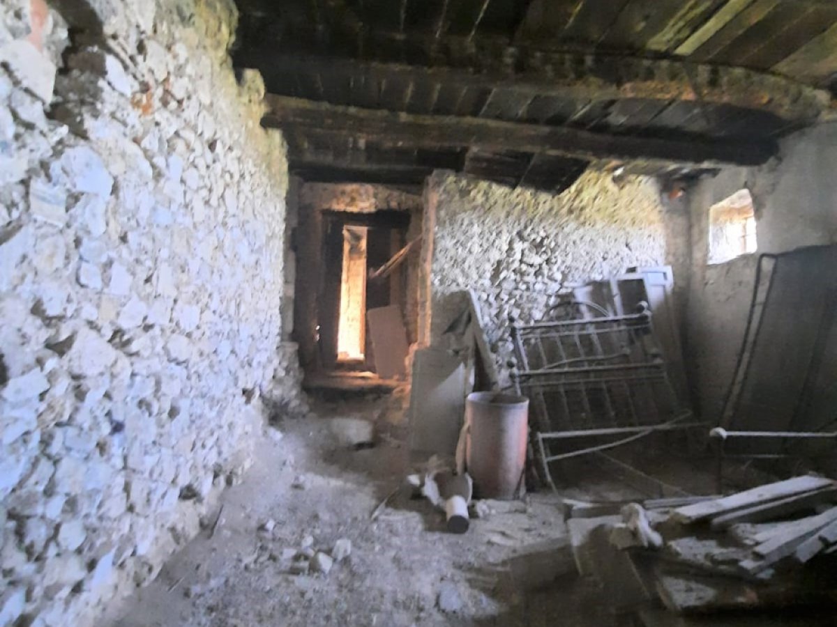 Warehouse for Sale Casperia Rieti, Sale Warehouse Casperia