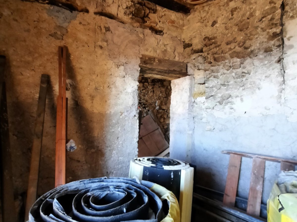 Warehouse for Sale Casperia Rieti, Sale Warehouse Casperia