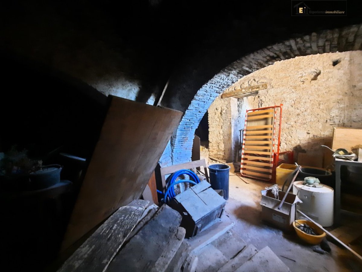 Warehouse for Sale Casperia Rieti, Sale Warehouse Casperia