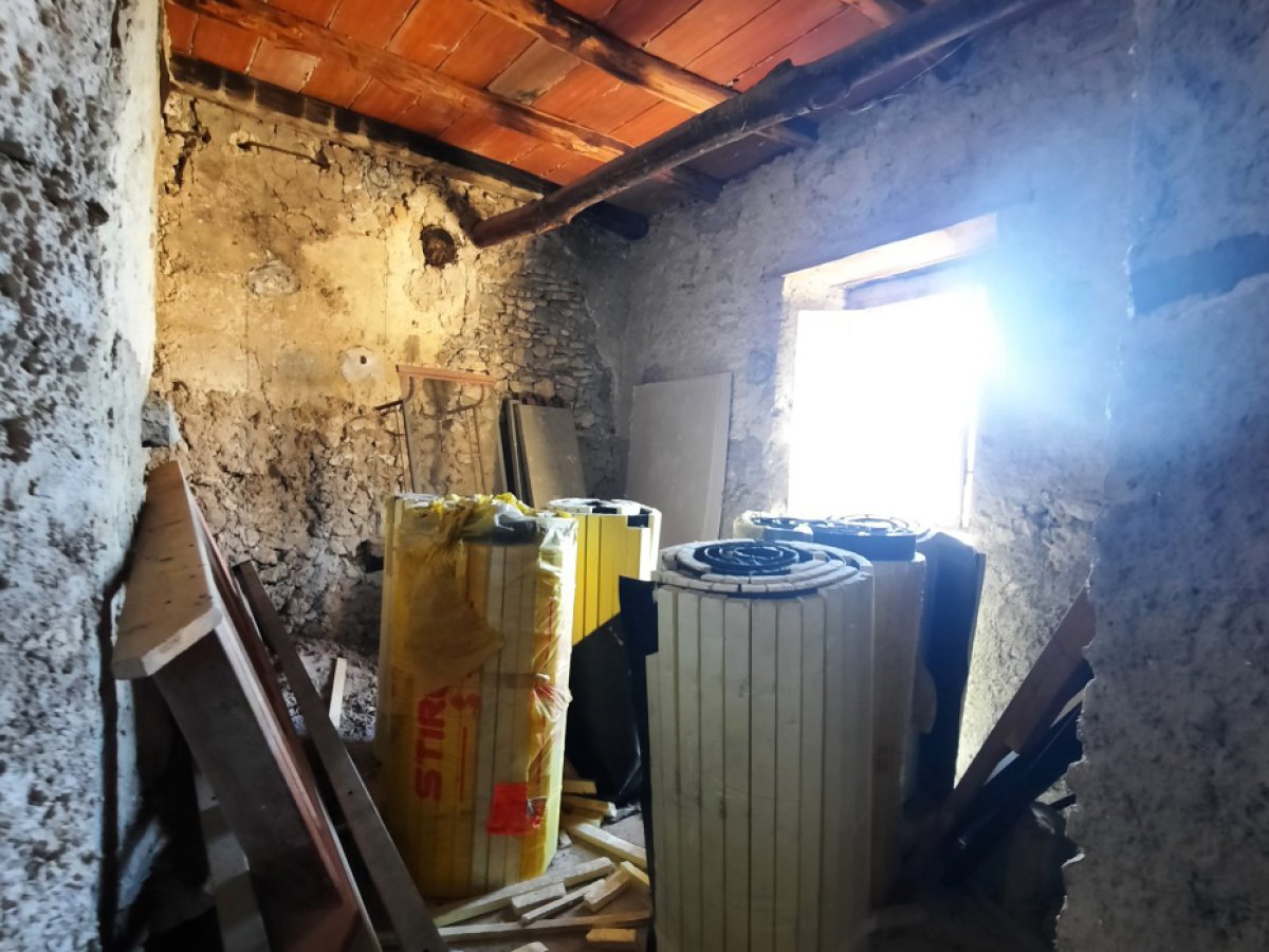 Warehouse for Sale Casperia Rieti, Sale Warehouse Casperia