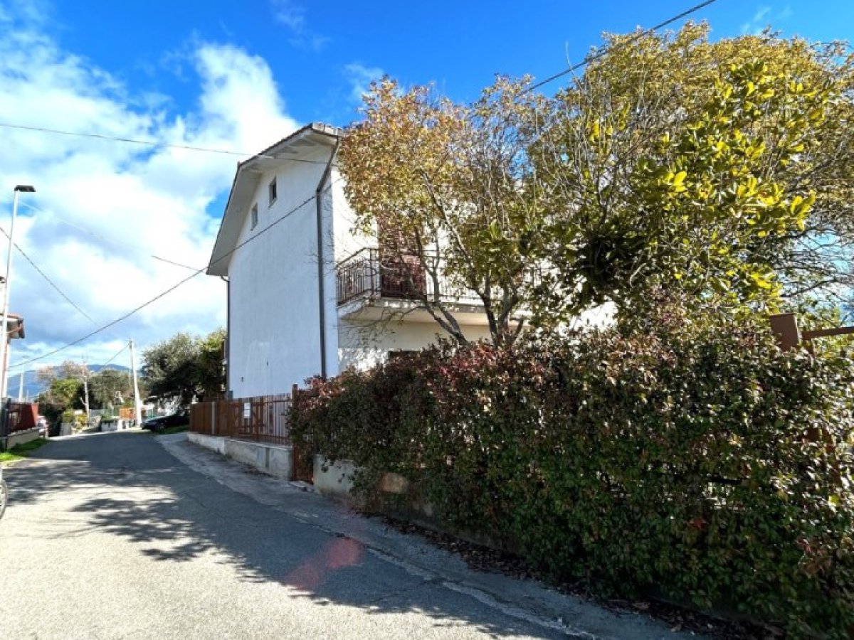 Hotel Room for Sale Selci Rieti, Sale Hotel Room Selci