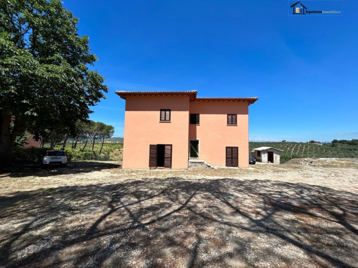Cottage/Hamlet for Sale Montopoli di Sabina Rieti, Sale Cottage/Hamlet Montopoli di Sabina