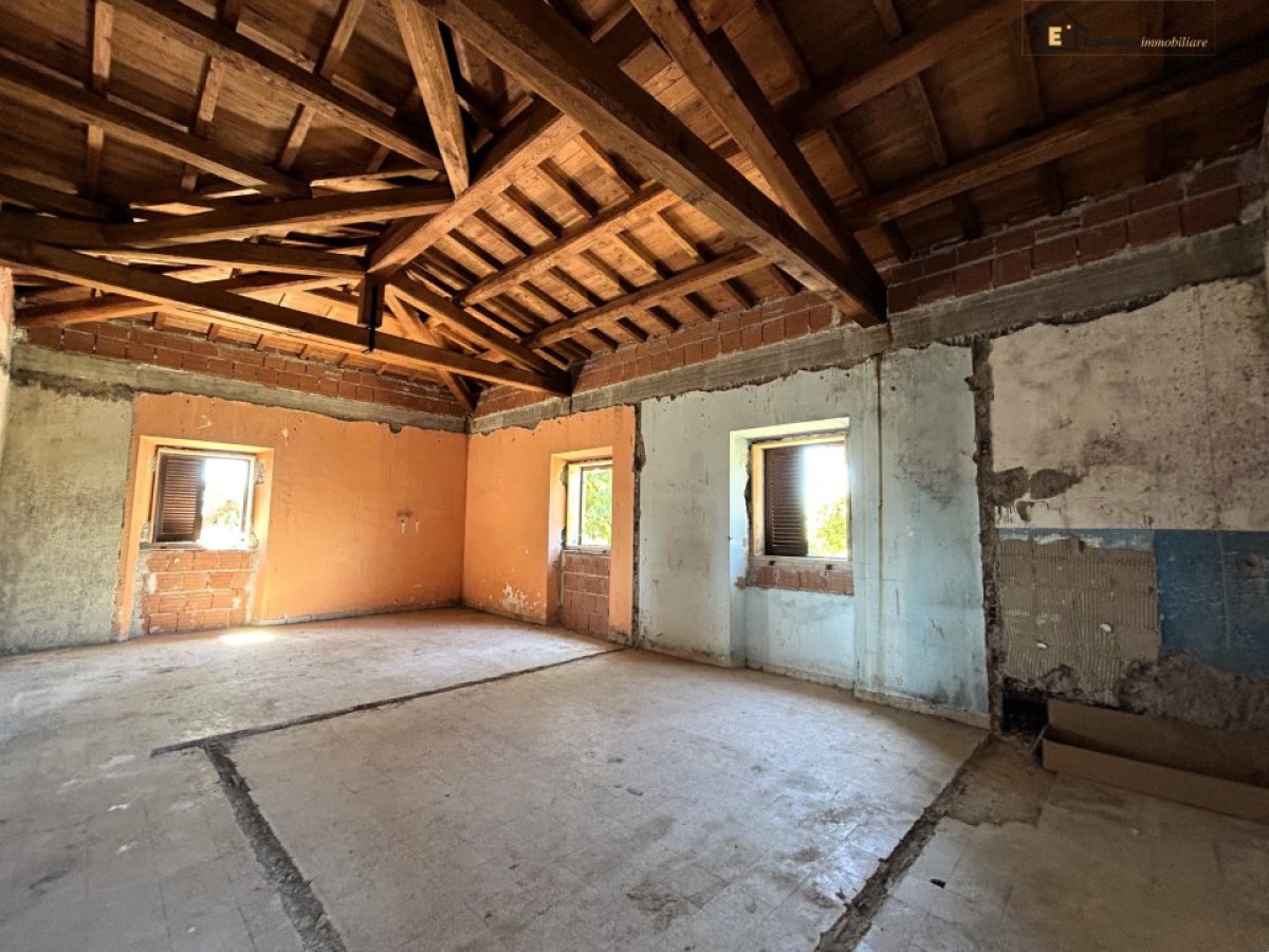 Cottage/Hamlet for Sale Montopoli di Sabina Rieti, Sale Cottage/Hamlet Montopoli di Sabina