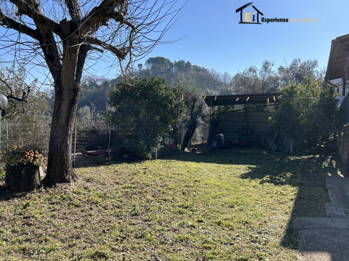 Semi-detached house for Sale Poggio Mirteto Rieti, Sale Semi-detached house San Luigi