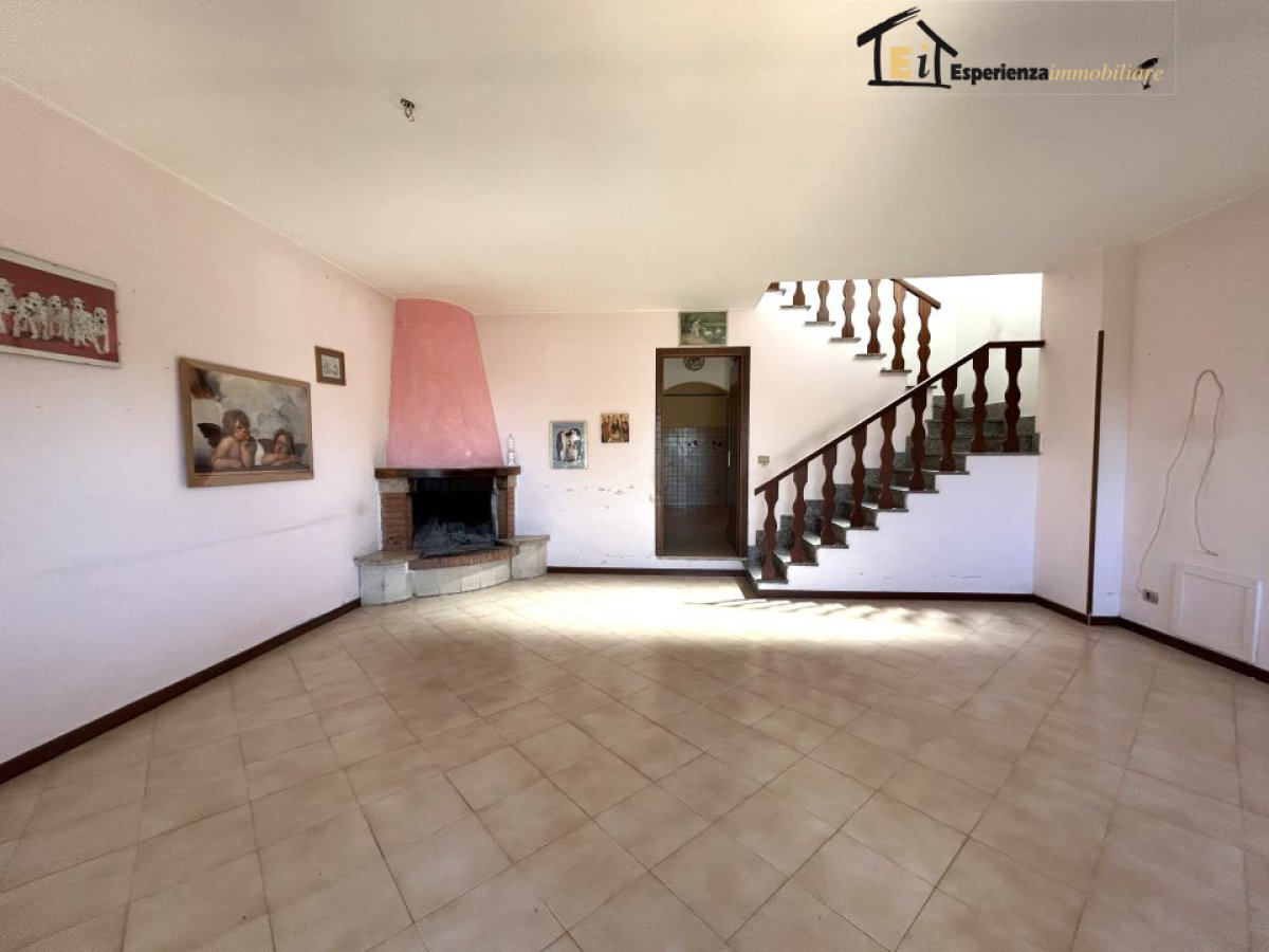 Terraced houses for Sale Montopoli di Sabina Rieti, Sale Terraced houses Montopoli di Sabina