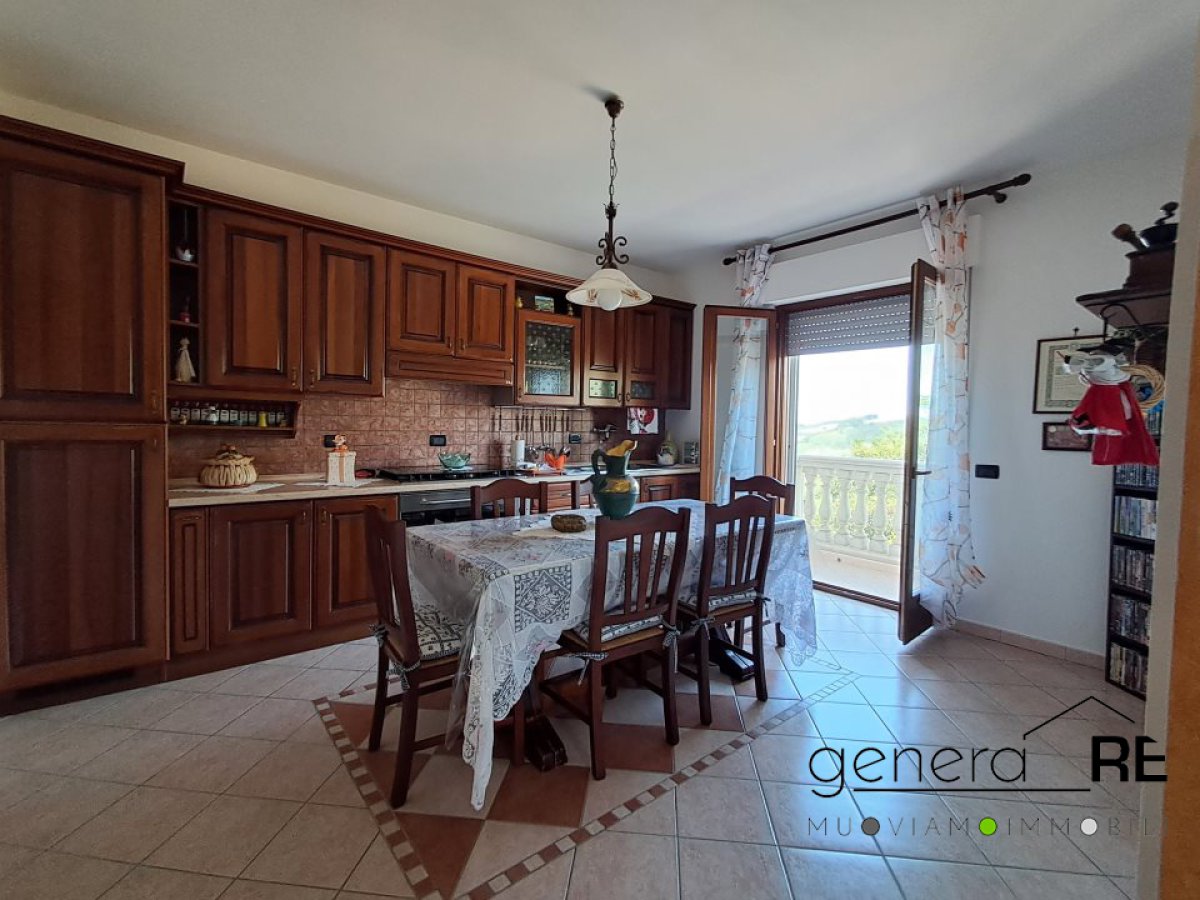 Villa for Sale Castilenti Teramo, Sale Villa Castilenti