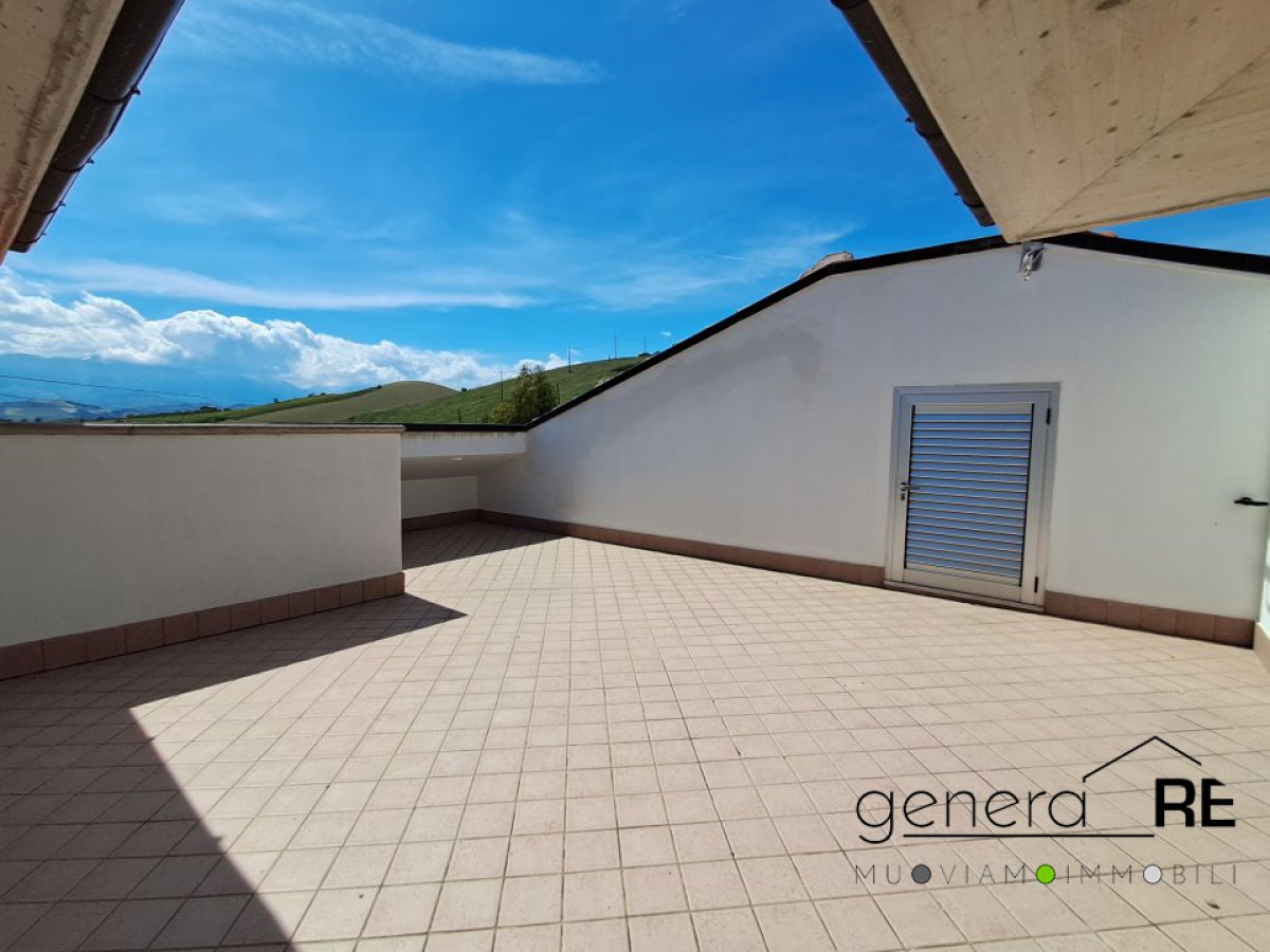 Villa for Sale Castilenti Teramo, Sale Villa Castilenti