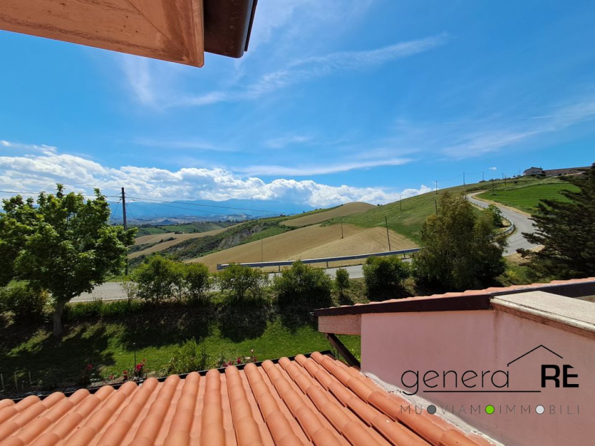 Villa for Sale Castilenti Teramo, Sale Villa Castilenti