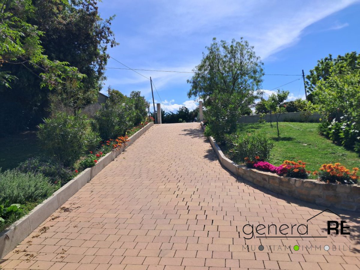 Villa for Sale Castilenti Teramo, Sale Villa Castilenti