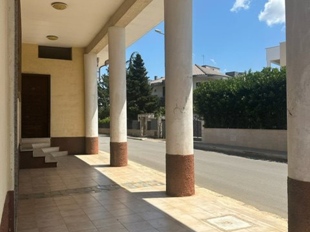 Villa for Sale San Michele Salentino Brindisi, Sale Villa San Michele Salentino