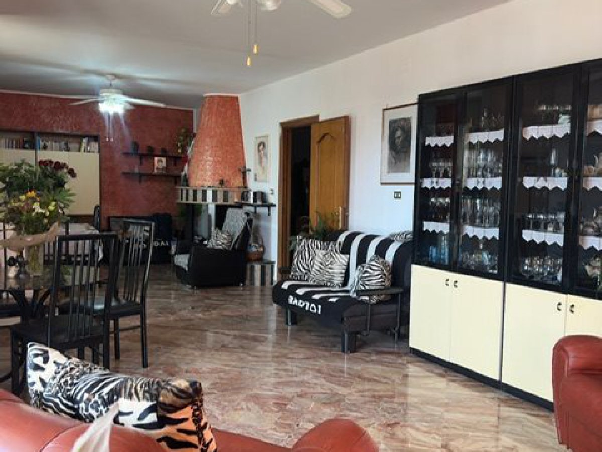 Villa for Sale San Michele Salentino Brindisi, Sale Villa San Michele Salentino