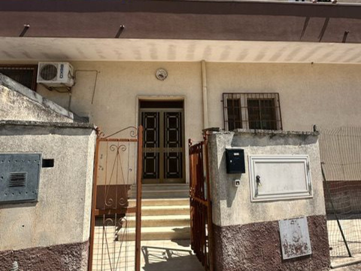 Villa for Sale San Michele Salentino Brindisi, Sale Villa San Michele Salentino