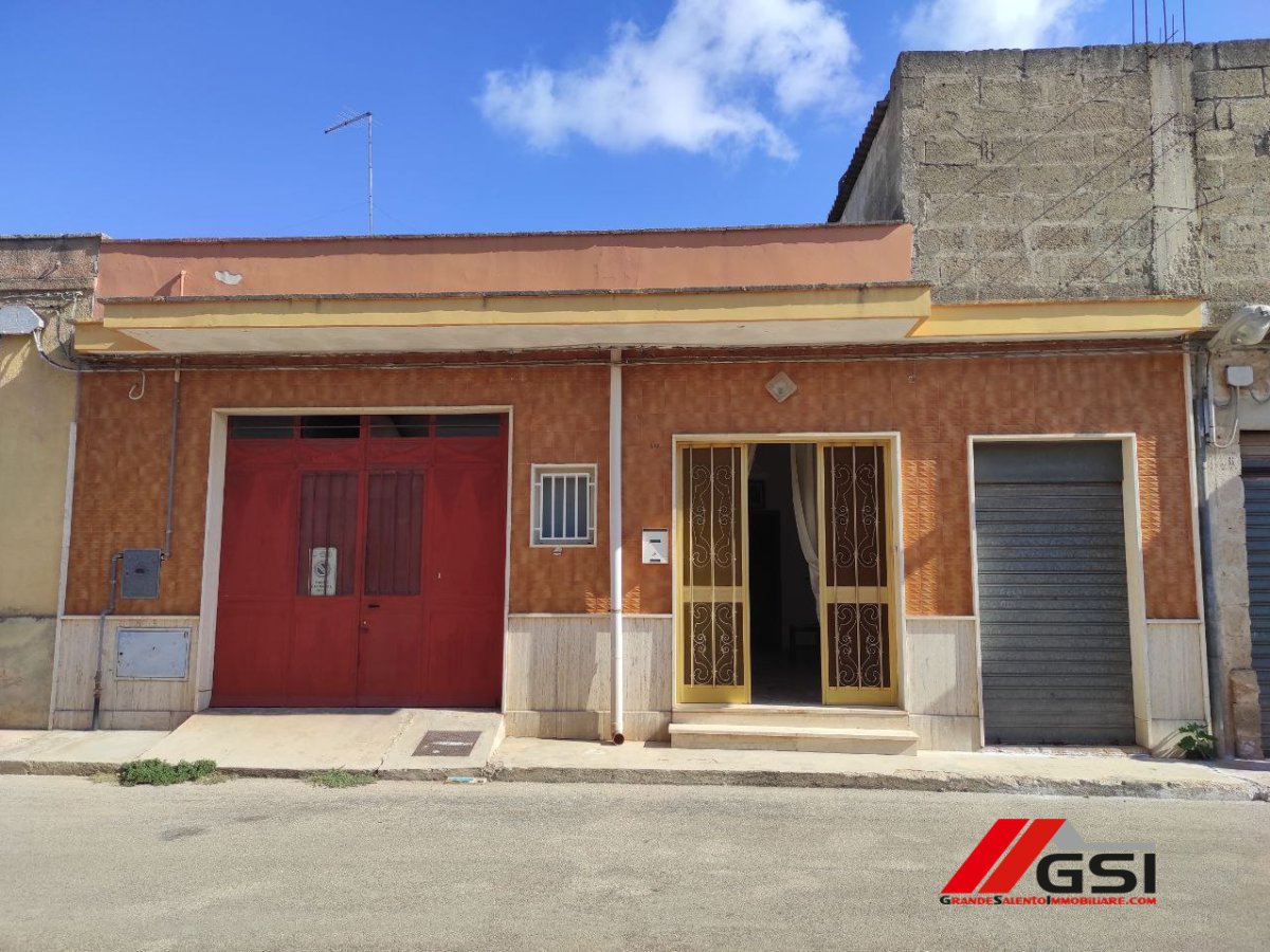 Villa for Sale San Michele Salentino Brindisi, Sale Villa San Michele Salentino