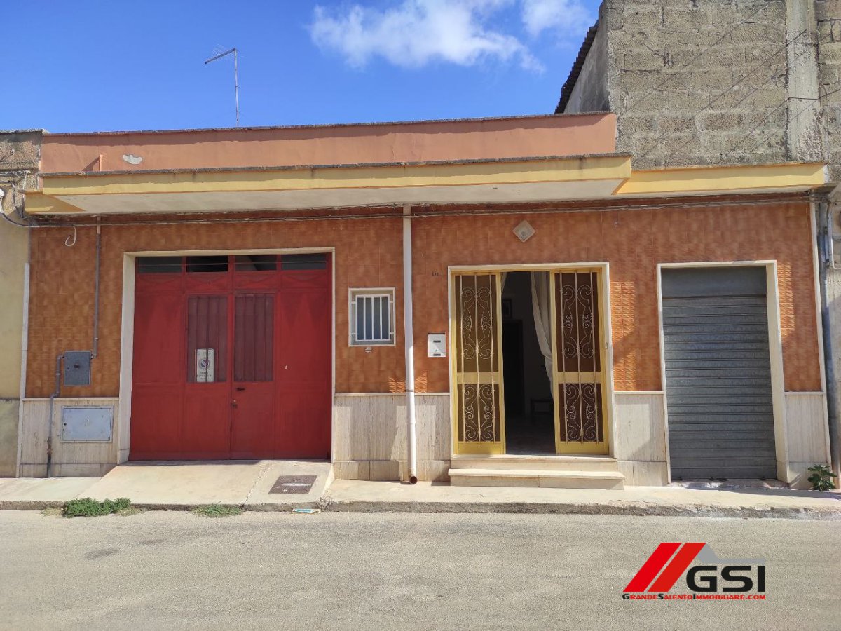 Villa for Sale San Michele Salentino Brindisi, Sale Villa San Michele Salentino