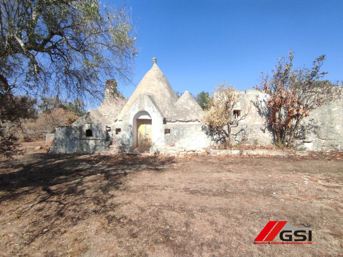 Cottage/Hamlet for Sale San Michele Salentino Brindisi, Sale Cottage/Hamlet San Michele Salentino