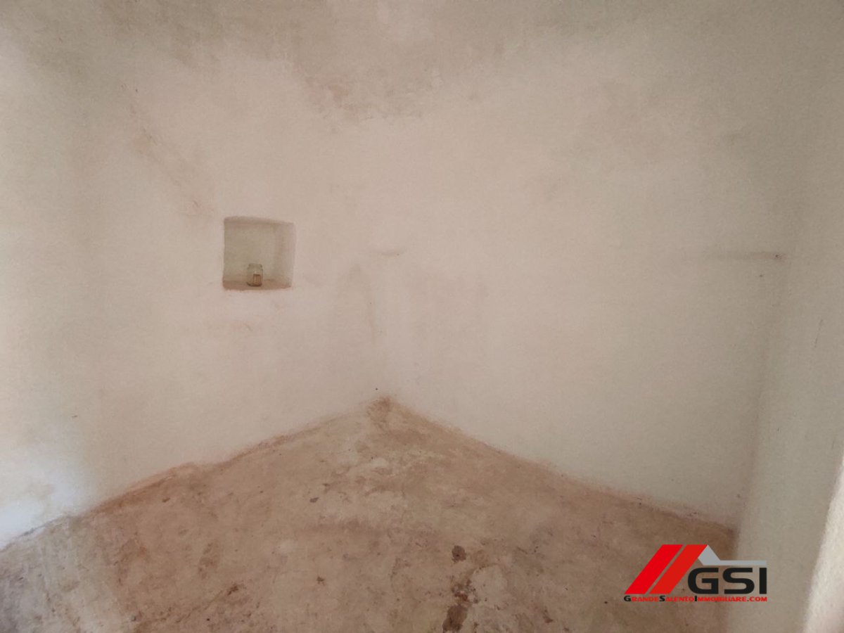 Cottage/Hamlet for Sale San Michele Salentino Brindisi, Sale Cottage/Hamlet San Michele Salentino