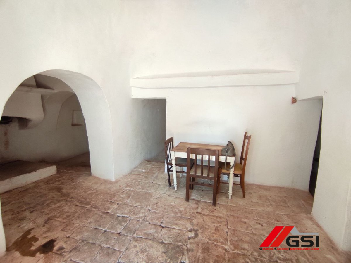 Cottage/Hamlet for Sale San Michele Salentino Brindisi, Sale Cottage/Hamlet San Michele Salentino