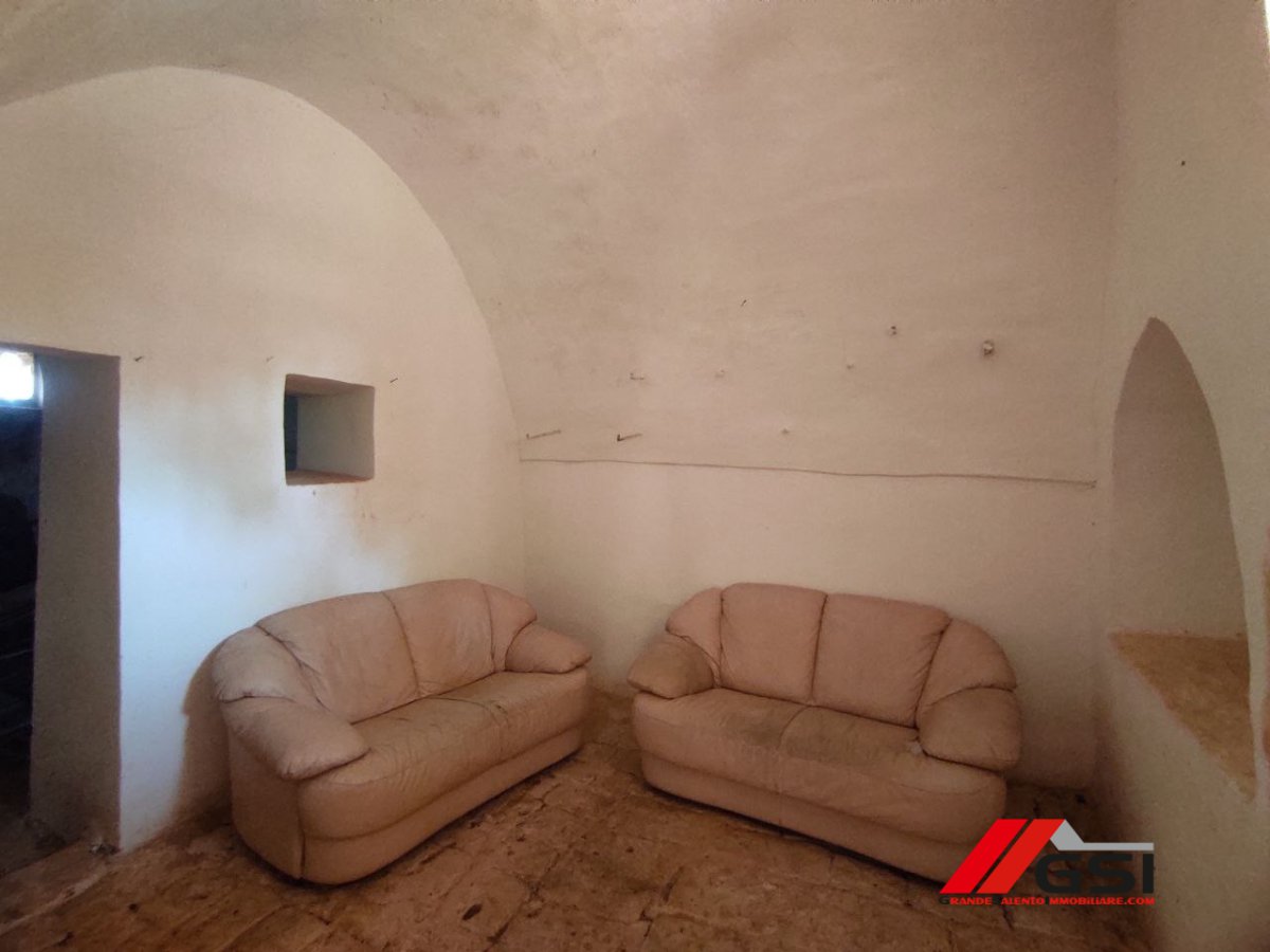 Cottage/Hamlet for Sale San Michele Salentino Brindisi, Sale Cottage/Hamlet San Michele Salentino
