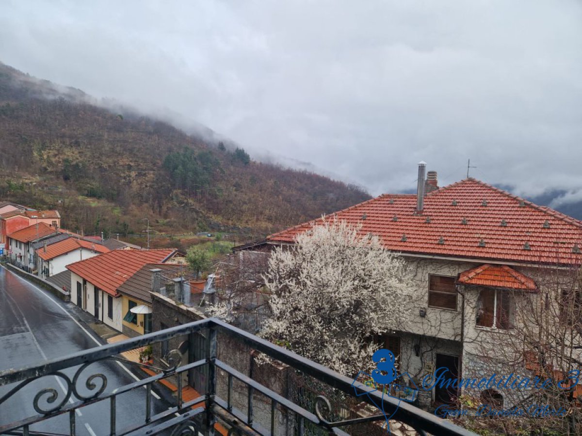 Apartament/Flats for Sale Pornassio Imperia, Sale Apartament/Flats Pornassio