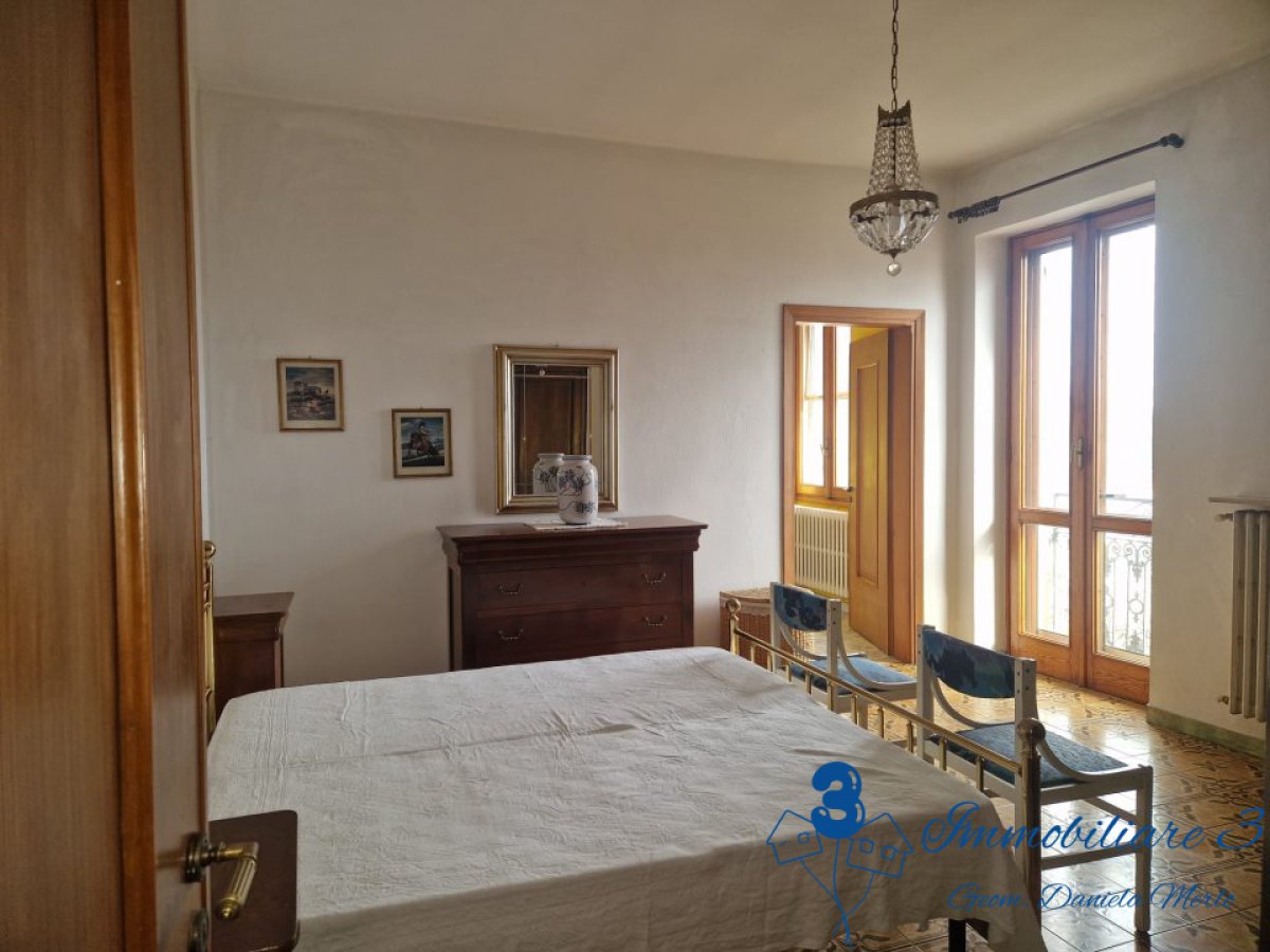 Apartament/Flats for Sale Pornassio Imperia, Sale Apartament/Flats Pornassio