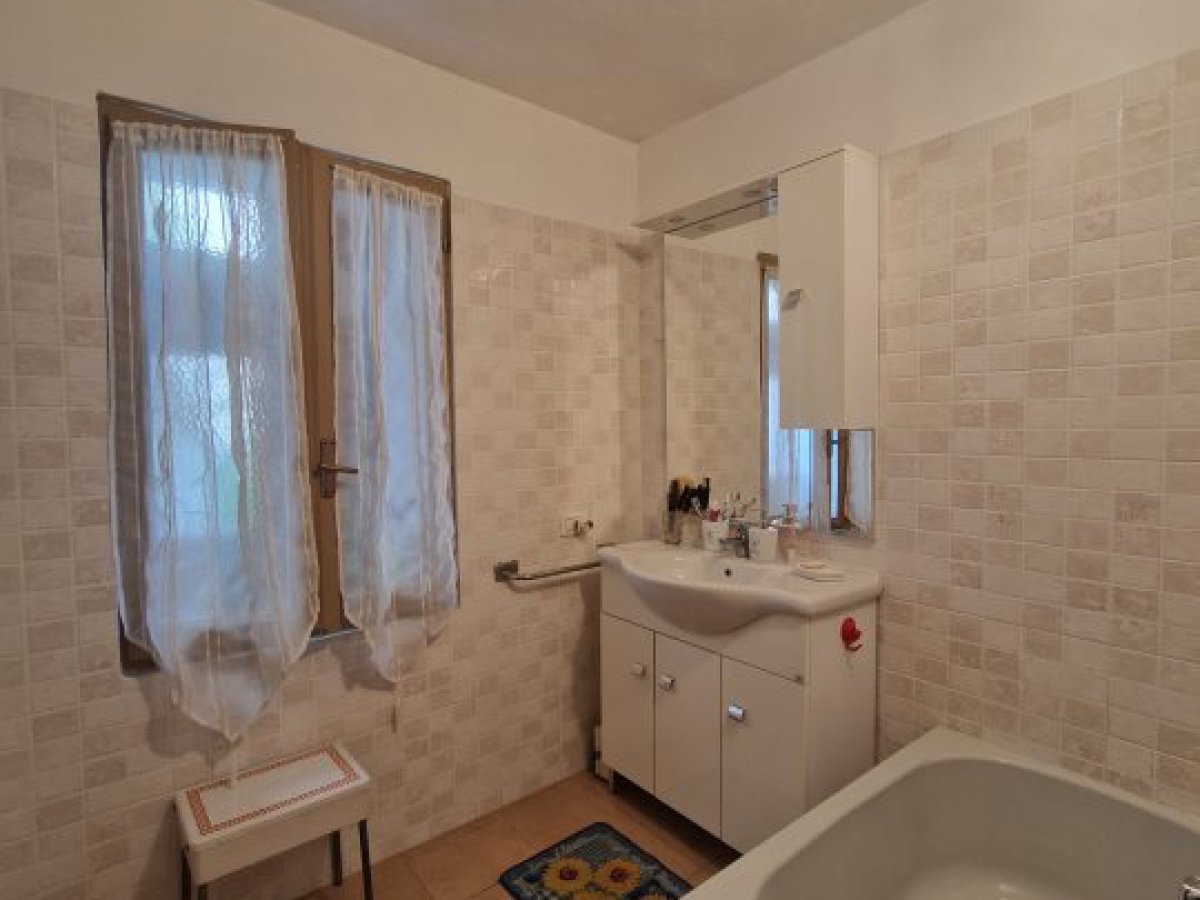 Semi-detached house for Sale Vendone Savona, Sale Semi-detached house Vendone