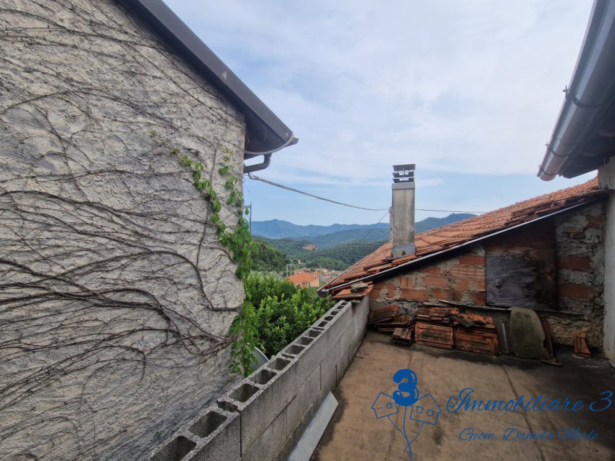 Semi-detached house for Sale Vendone Savona, Sale Semi-detached house Vendone