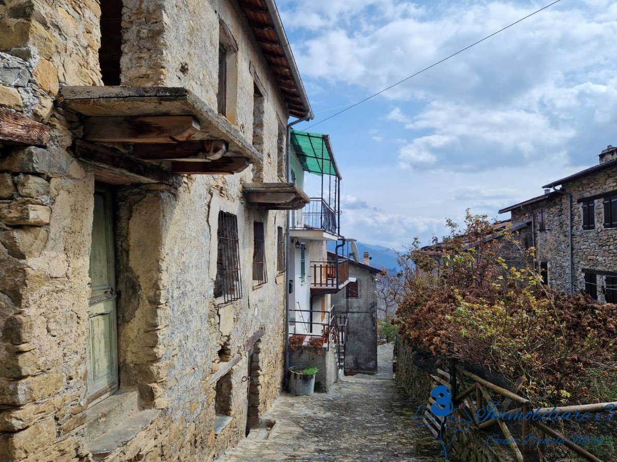 Cottage/Hamlet for Sale Mendatica Imperia, Sale Cottage/Hamlet Mendatica