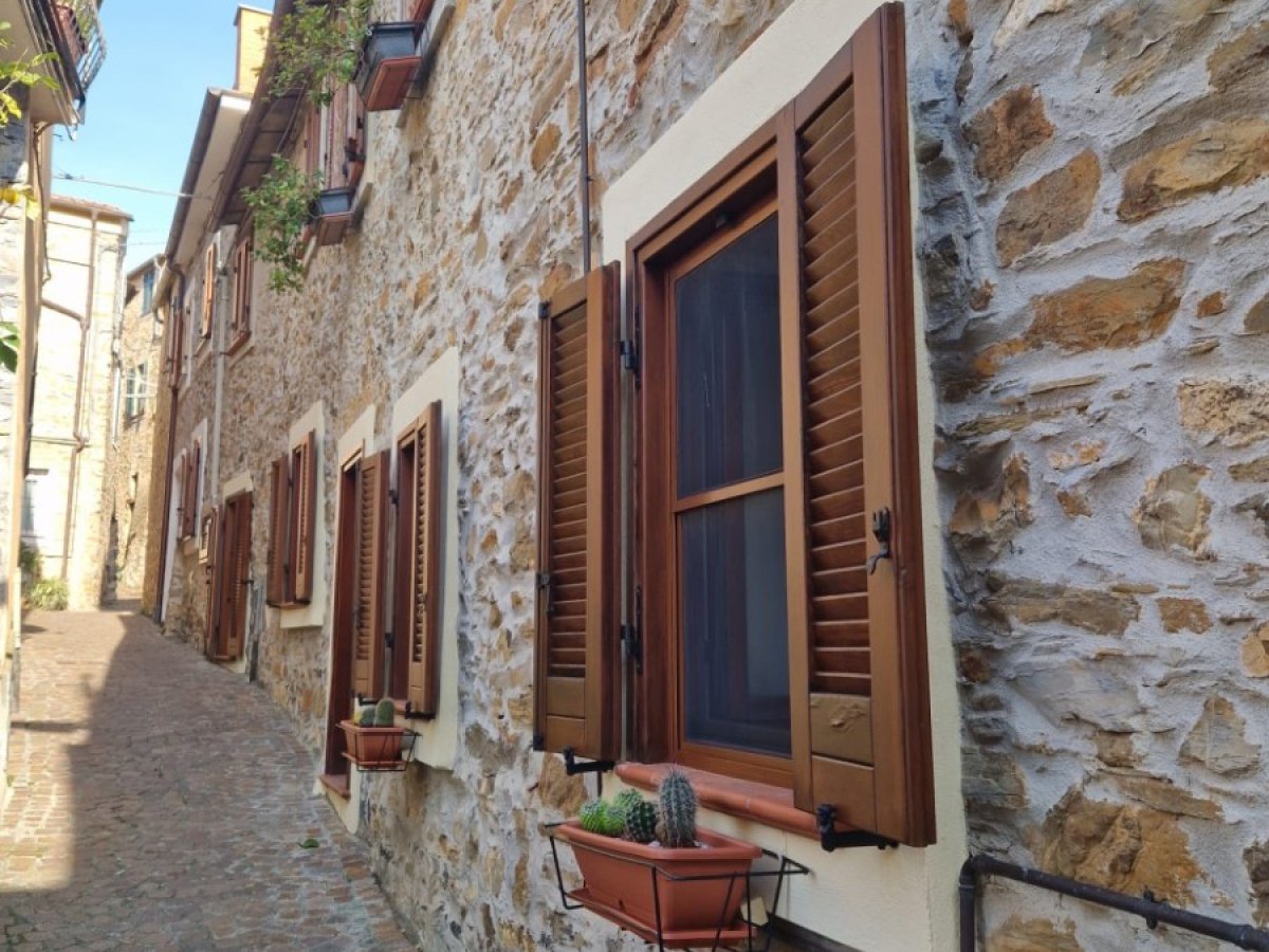 Cottage/Hamlet for Sale Garlenda Savona, Sale Cottage/Hamlet Garlenda