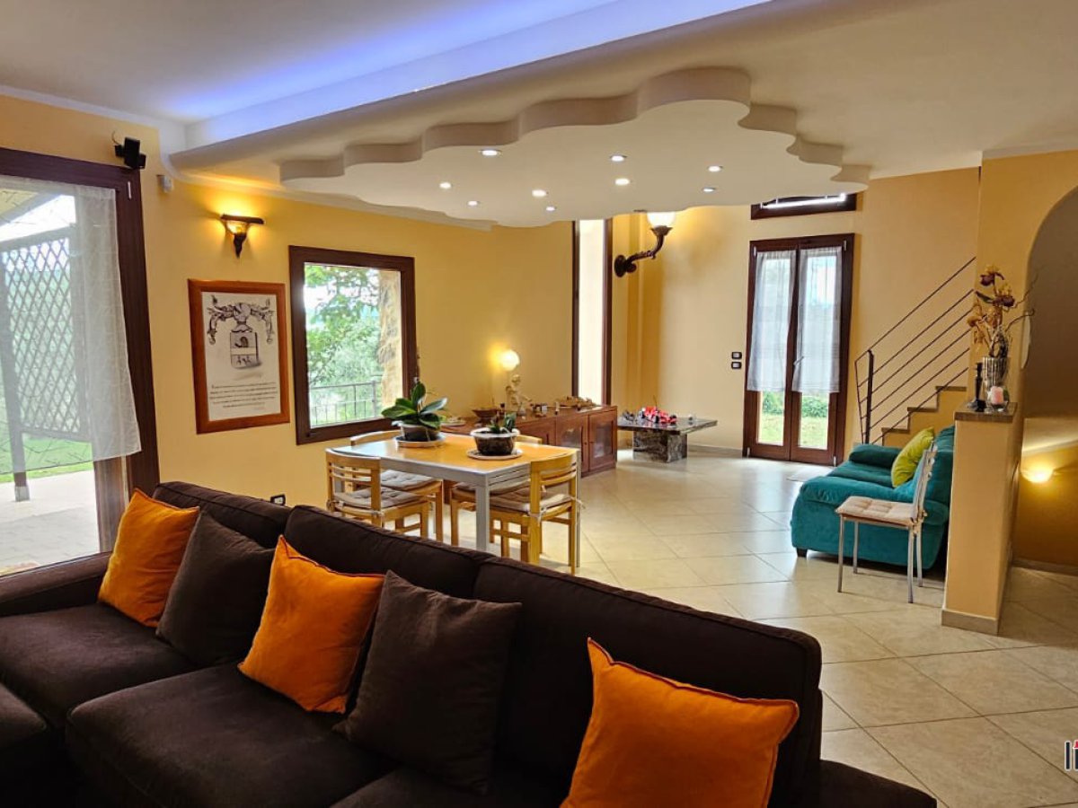 Villa for Sale Colle di Val d'Elsa Siena, Sale Villa Colle di Val d'Elsa