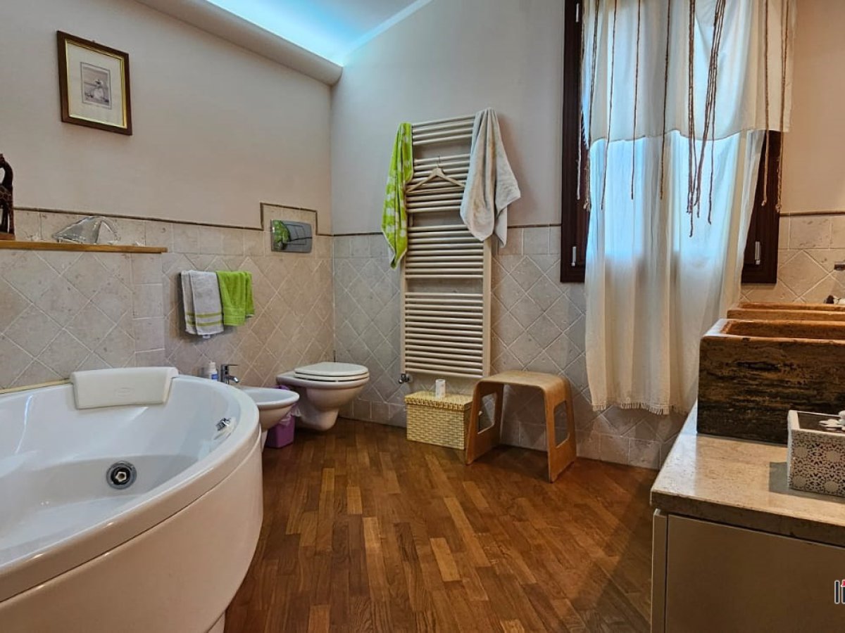 Villa for Sale Colle di Val d'Elsa Siena, Sale Villa Colle di Val d'Elsa