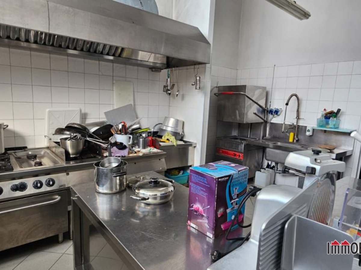 Shop/Commercial space for Rent Colle di Val d'Elsa Siena, Rent Shop/Commercial space Colle di Val d'Elsa