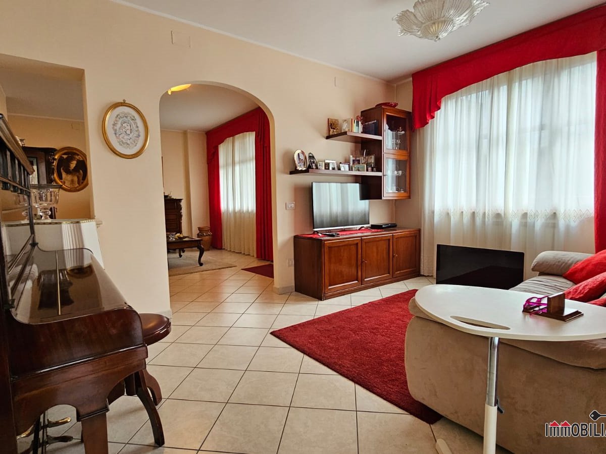 Apartament/Flats for Sale Colle di Val d'Elsa Siena, Sale Apartament/Flats Colle di Val d'Elsa