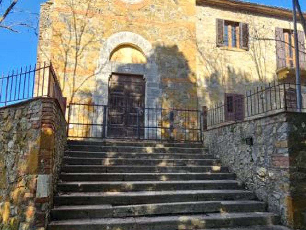 Warehouse for Sale San Gimignano Siena, Sale Warehouse San Gimignano