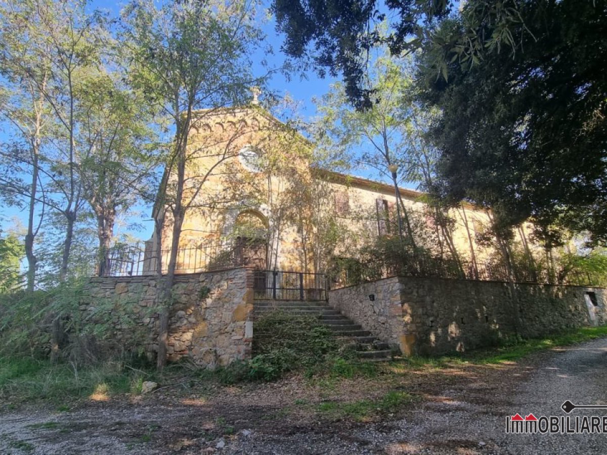 Warehouse for Sale San Gimignano Siena, Sale Warehouse San Gimignano