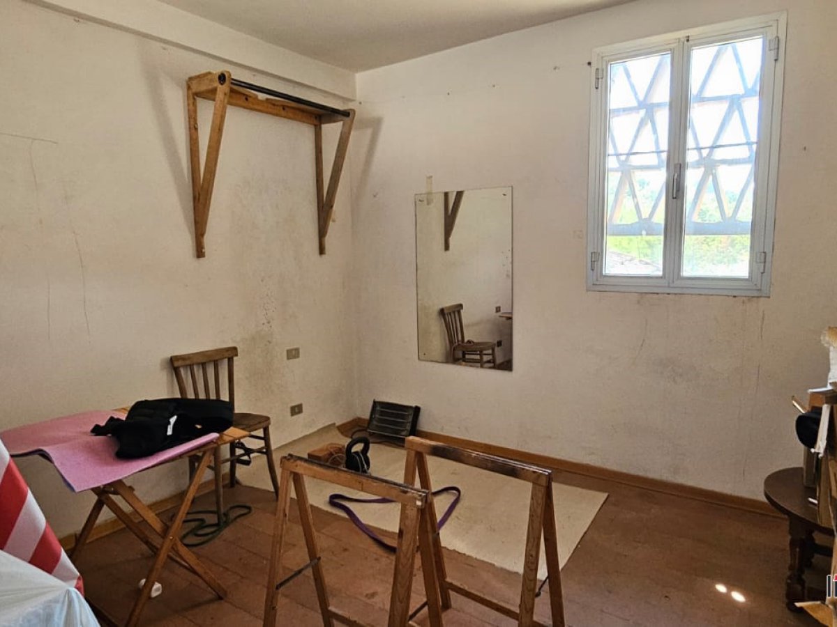 Cottage/Hamlet for Sale Poggibonsi Siena, Sale Cottage/Hamlet Poggibonsi