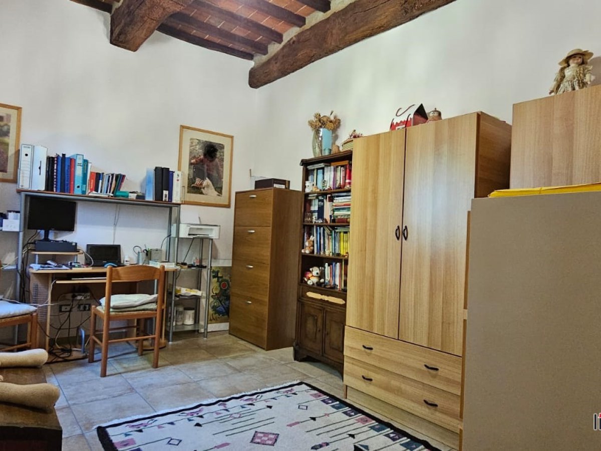 Cottage/Hamlet for Sale Poggibonsi Siena, Sale Cottage/Hamlet Poggibonsi