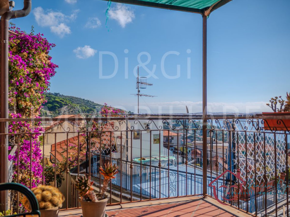 Semi-detached house for Sale Alassio Savona, Sale Semi-detached house Moglio