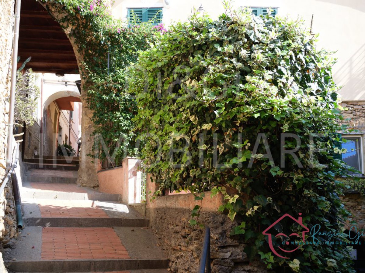 Semi-detached house for Sale Alassio Savona, Sale Semi-detached house Moglio