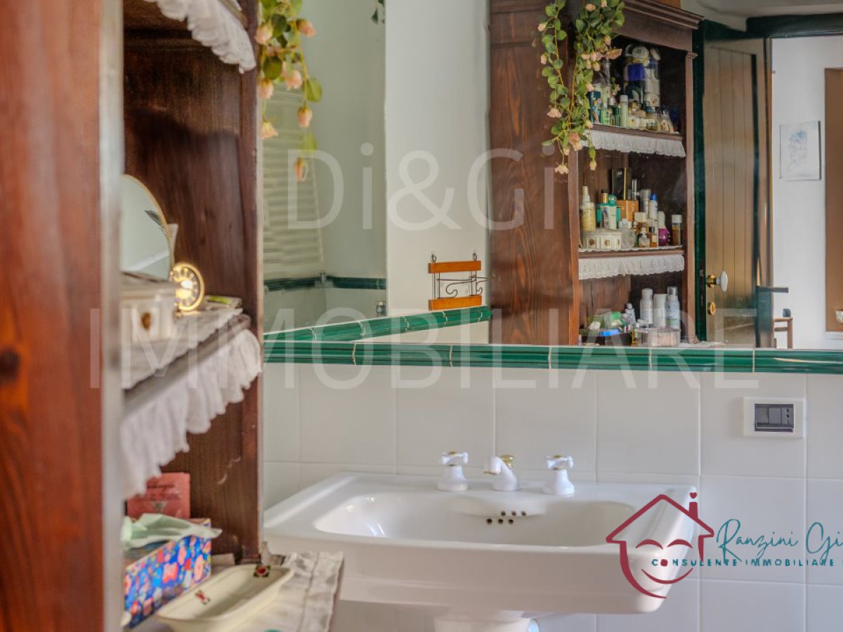 Semi-detached house for Sale Alassio Savona, Sale Semi-detached house Moglio