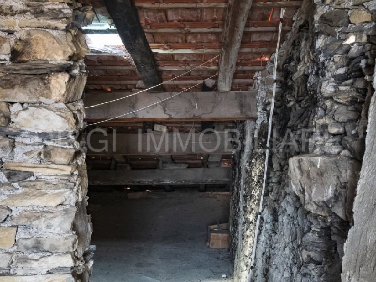 Semi-detached house for Sale Onzo Savona, Sale Semi-detached house Onzo