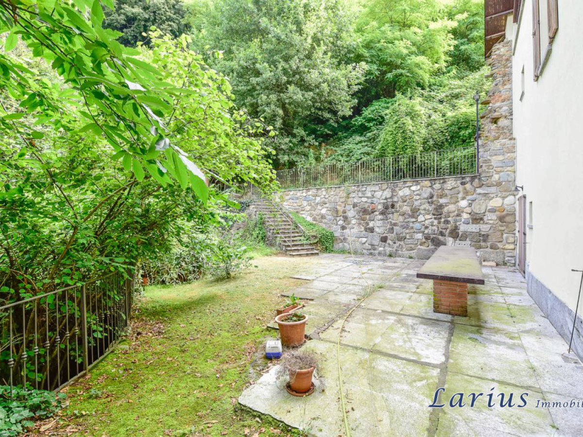 Apartament/Flats for Sale Castello di Brianza Lecco, Sale Apartament/Flats Castello di Brianza