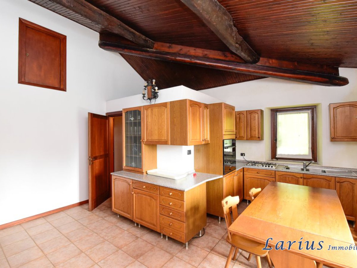 Apartament/Flats for Sale Castello di Brianza Lecco, Sale Apartament/Flats Castello di Brianza